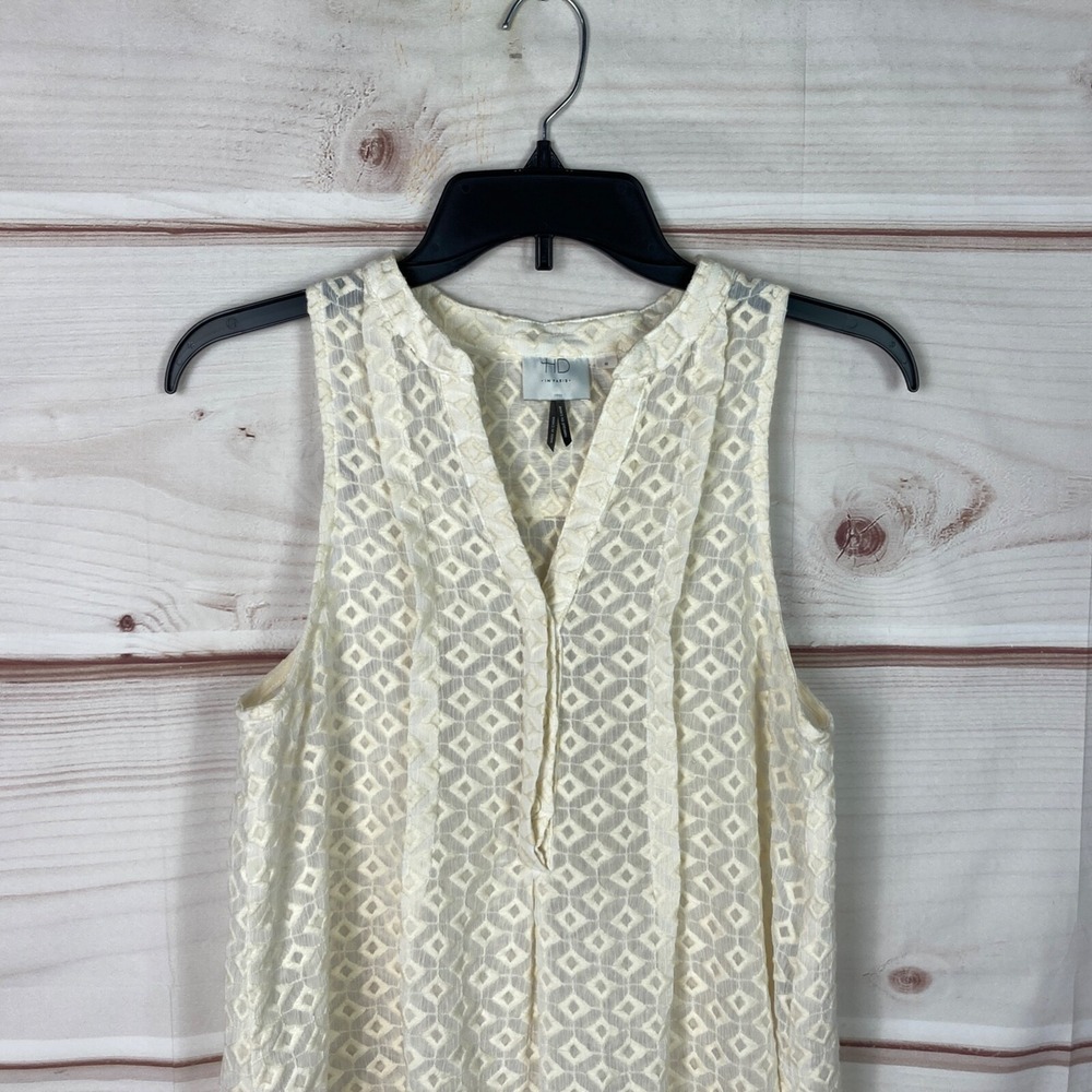 HD In Paris Top Women XS Ivory Embroidered Hi Low Tunic Pleated Sleeveless Sheer - Picture 2 of 9